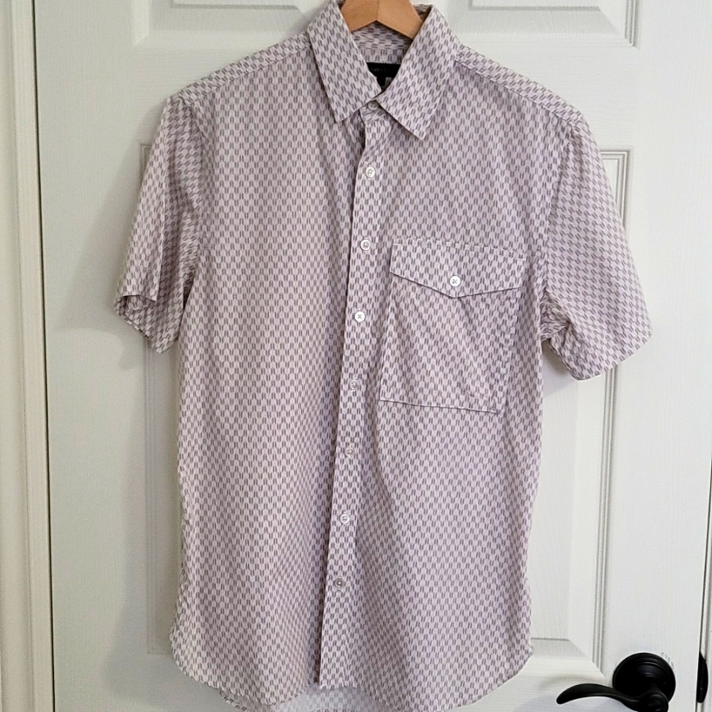 Wings and Horns short sleeve dress shirt, medium